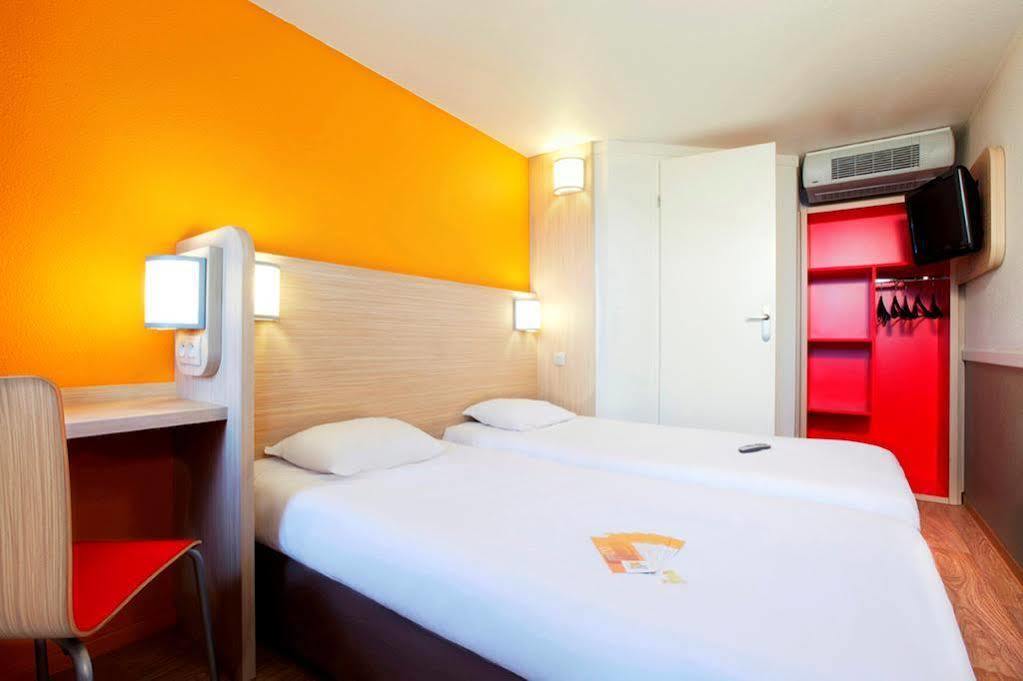 Premiere Classe Montauban Exterior photo